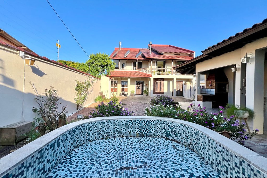 Casa para venda no bairro Harmonia em Canoas