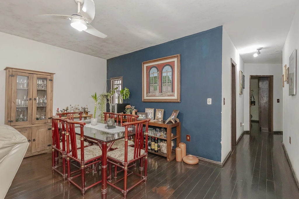 Casa para venda no bairro Jardim Botânico em Porto Alegre