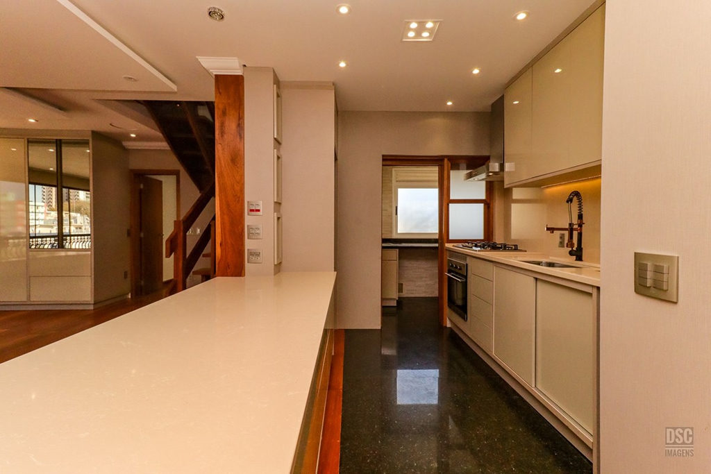 Cobertura Duplex para venda no bairro Higienópolis em Porto Alegre