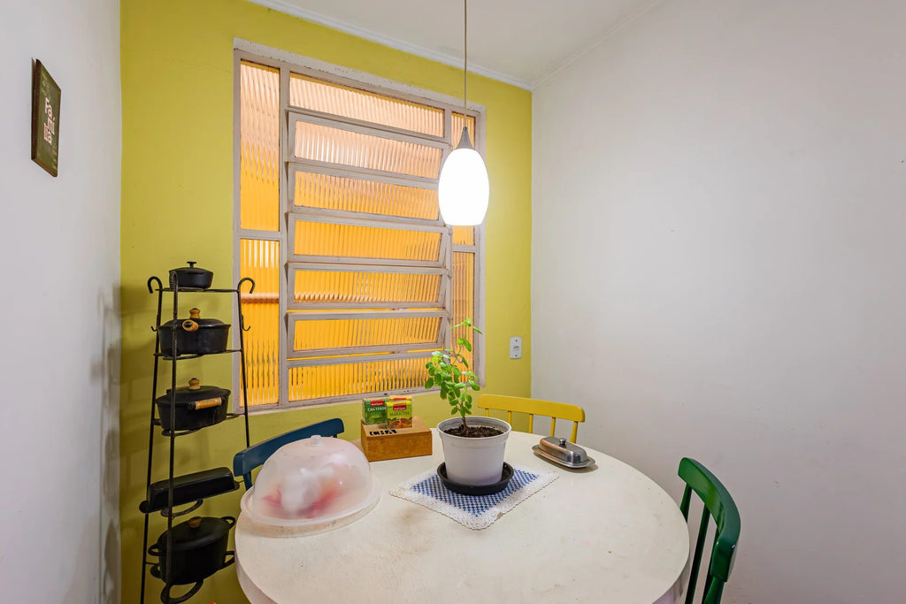 Casa para venda no bairro Partenon em Porto Alegre