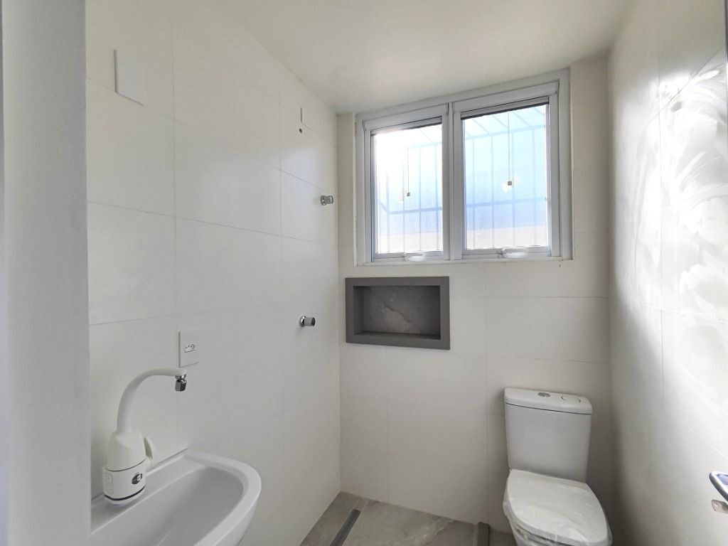 Apartamento para venda no bairro Jardim do Salso em Porto Alegre