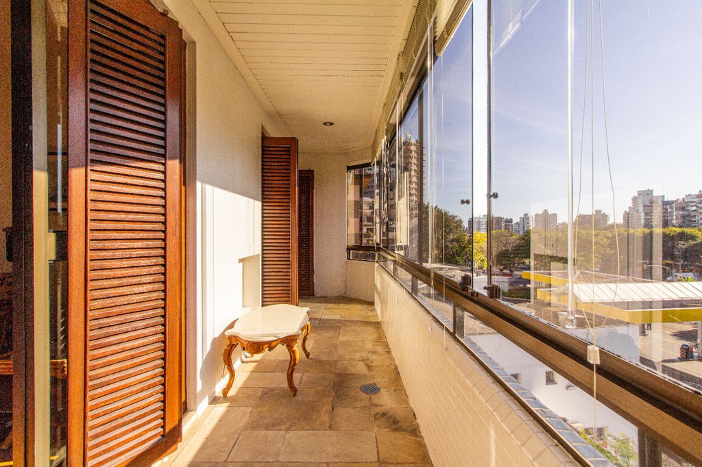 Cobertura Duplex para venda no bairro Petrópolis em Porto Alegre
