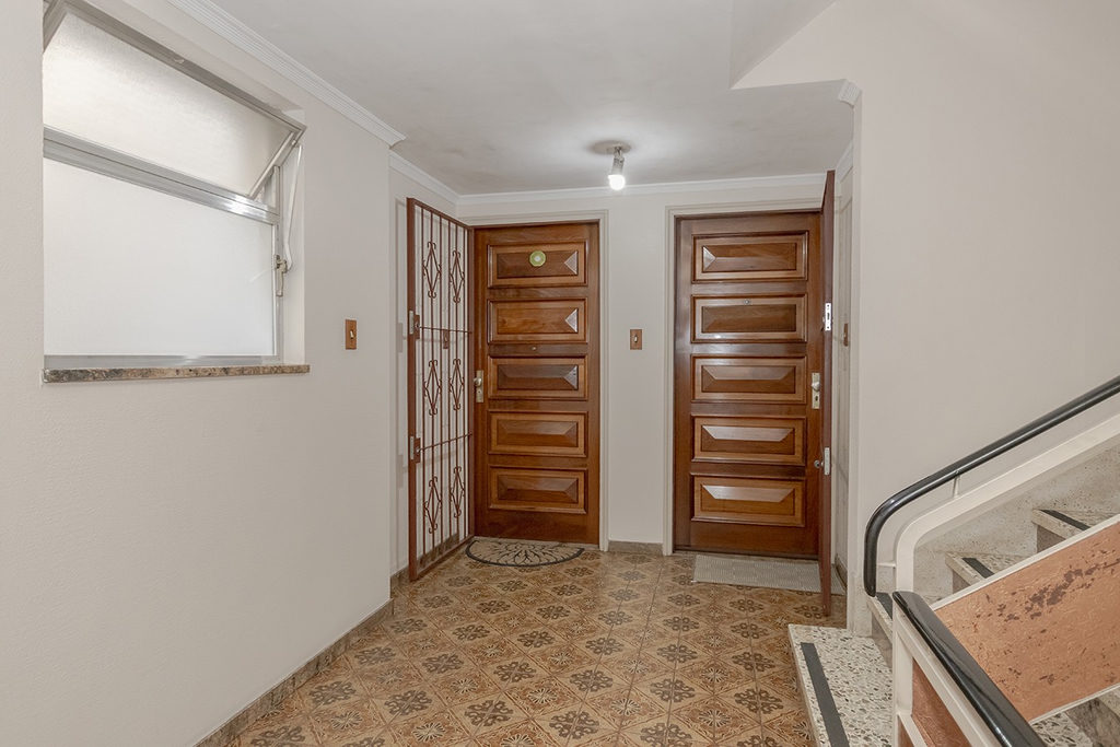 Apartamento para venda no bairro Menino Deus em Porto Alegre