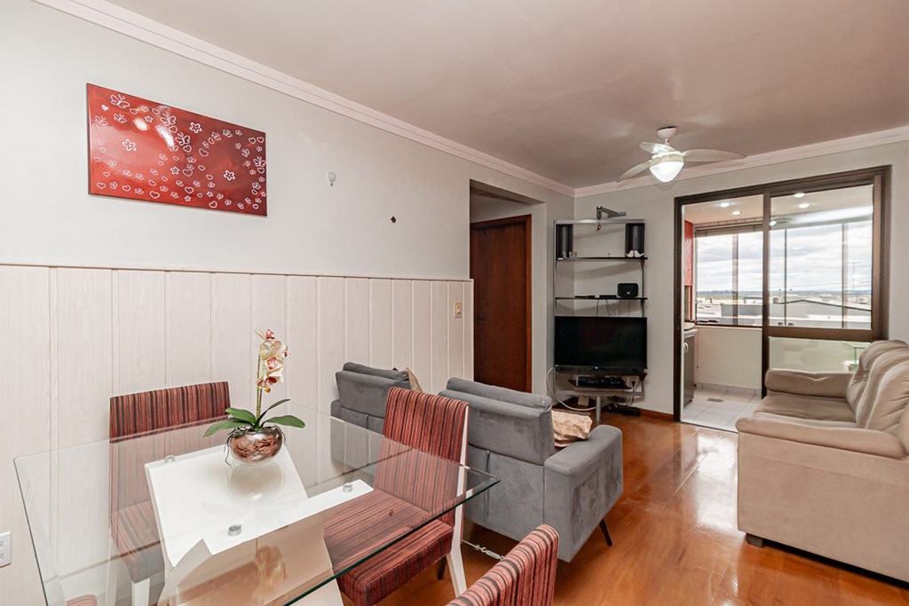 Apartamento para venda no bairro Jardim Lindóia em Porto Alegre
