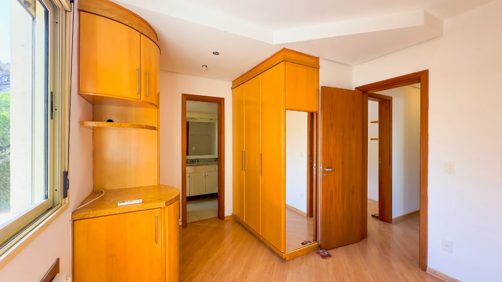 Apartamento para venda no bairro Higienópolis em Porto Alegre