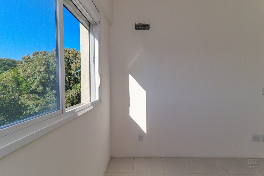 Apartamento para venda no bairro Santo Antônio em Porto Alegre