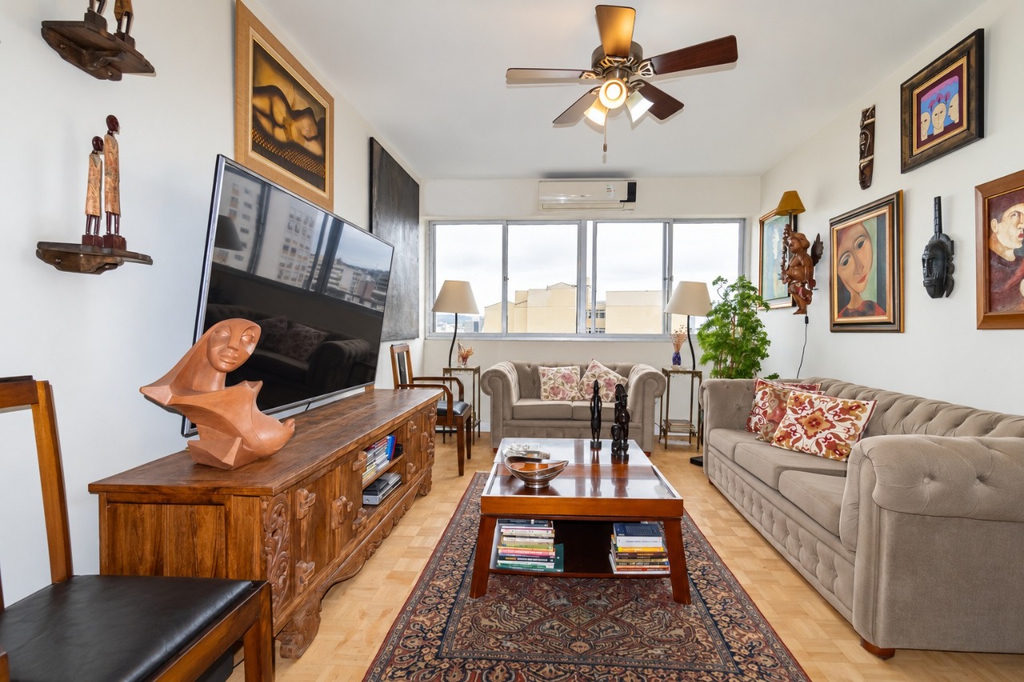 Apartamento para venda no bairro Rio Branco em Porto Alegre