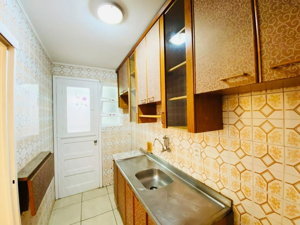 Apartamento para venda no bairro Santa Cecília em Porto Alegre