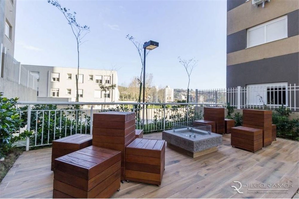 Apartamento para venda no bairro Jardim Carvalho em Porto Alegre
