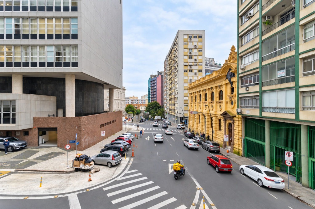 Apartamento para venda no bairro Centro Histórico em Porto Alegre