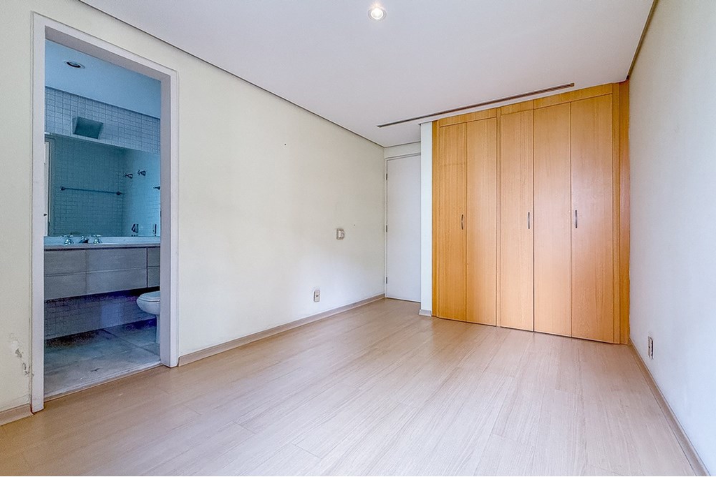 Apartamento de 4 quartos, 277m² no bairro Vila Andrade, em São Paulo | Eu Corretor