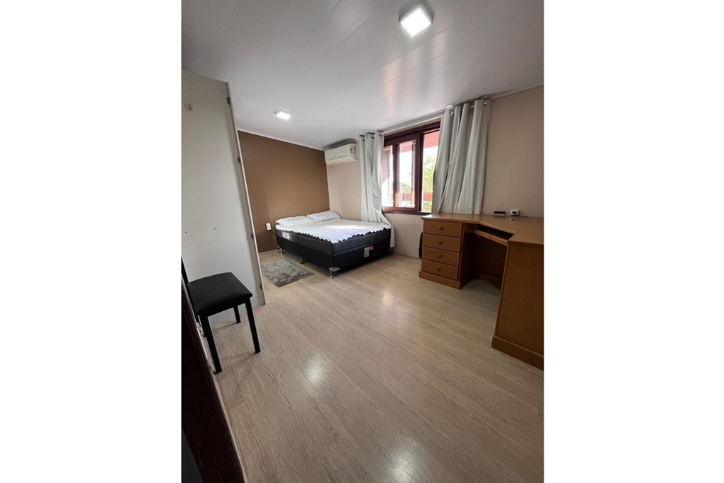 Casa para venda no bairro Viamópolis em Viamão