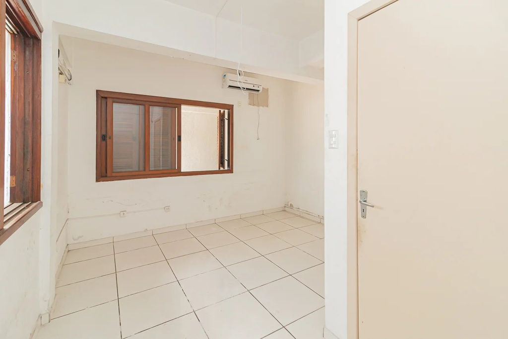 Casa para venda no bairro Higienópolis em Porto Alegre
