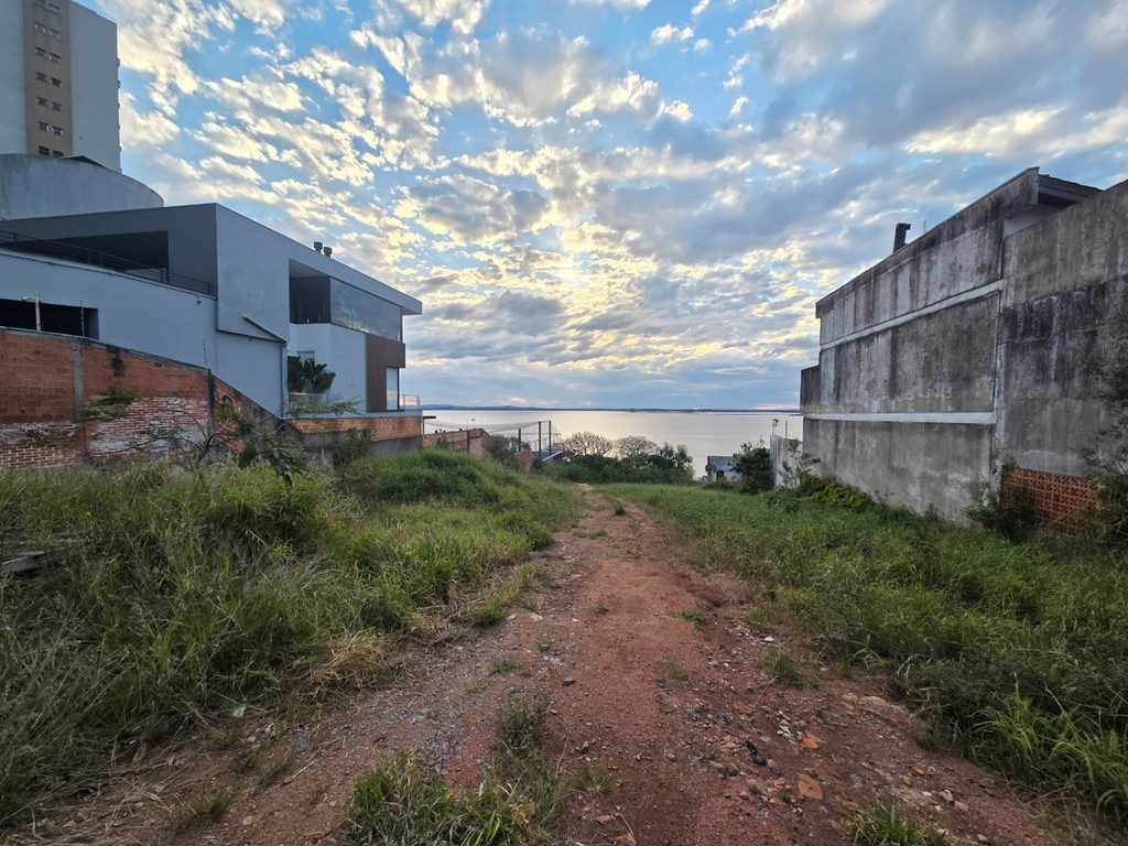Terreno/Lote Residencial para venda no bairro Cristal em Porto Alegre