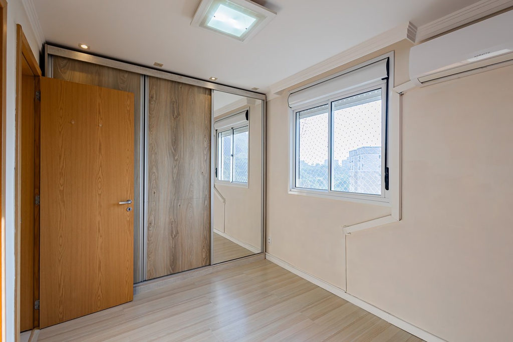 Apartamento para venda no bairro Jardim Carvalho em Porto Alegre