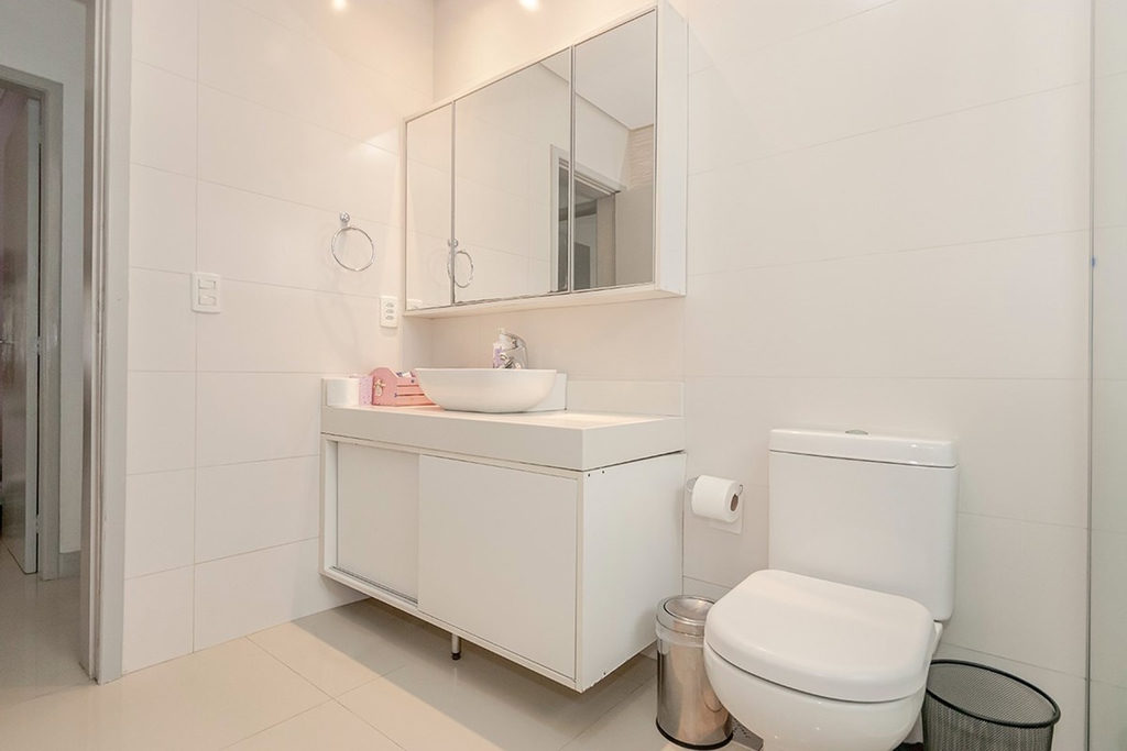 Casa para venda no bairro Três Figueiras em Porto Alegre