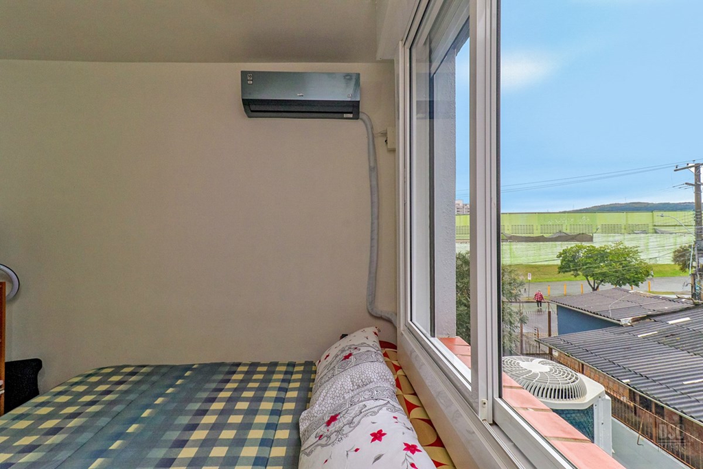 Apartamento para venda no bairro Partenon em Porto Alegre