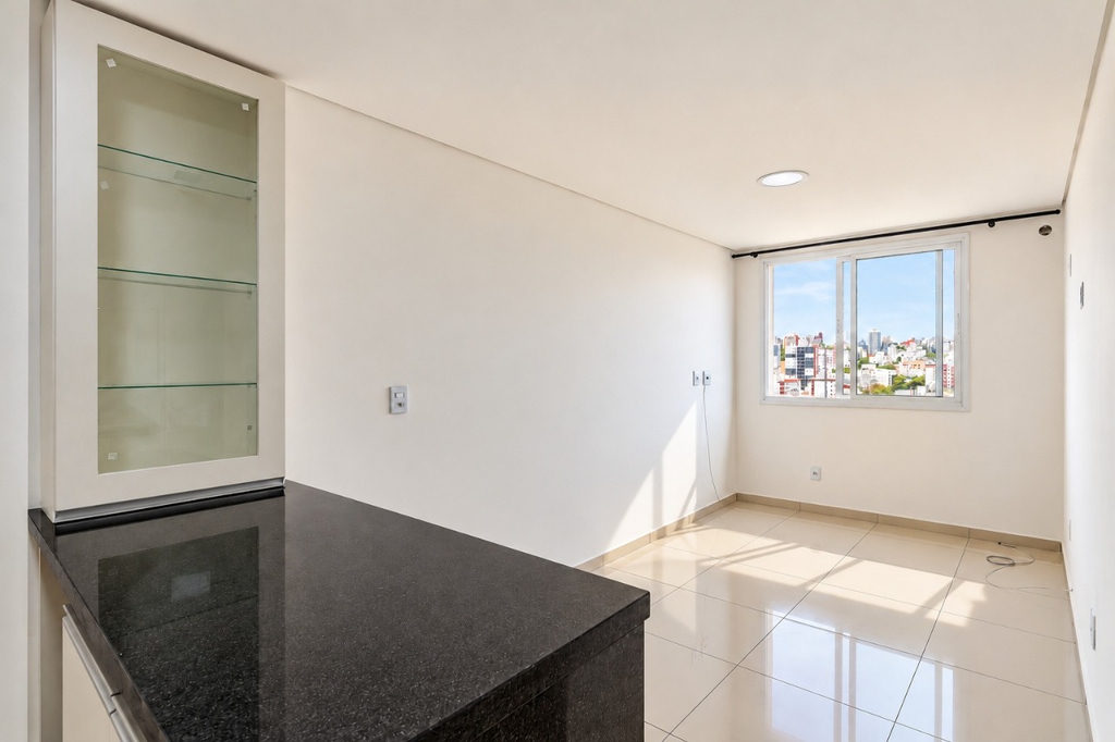 Apartamento para venda no bairro Partenon em Porto Alegre