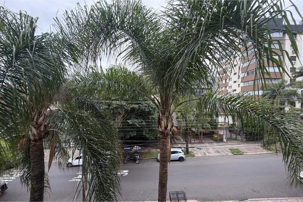 Sala para venda no bairro Petrópolis em Porto Alegre