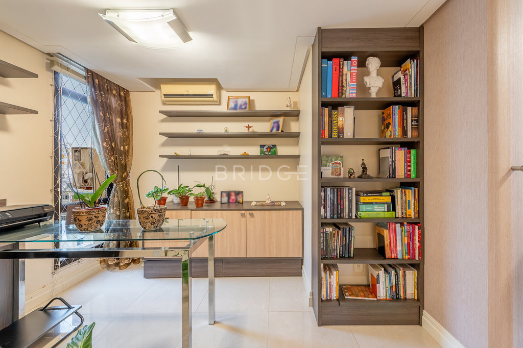 Apartamento para venda no bairro Mont Serrat em Porto Alegre