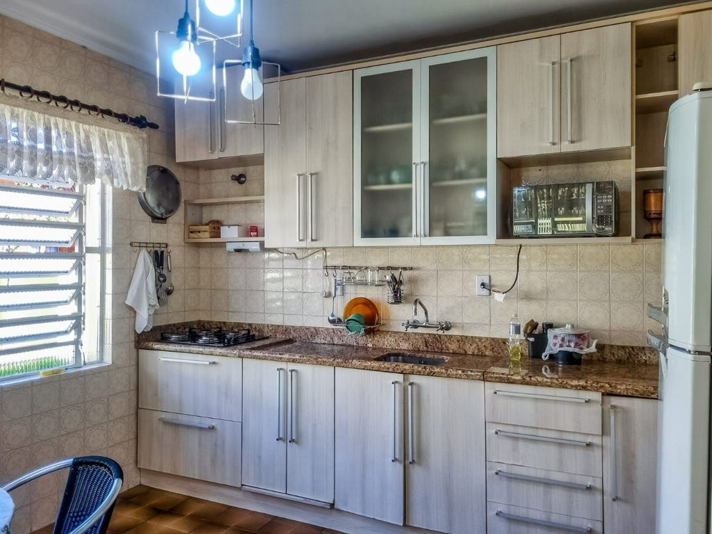 Casa para venda no bairro Teresópolis em Porto Alegre