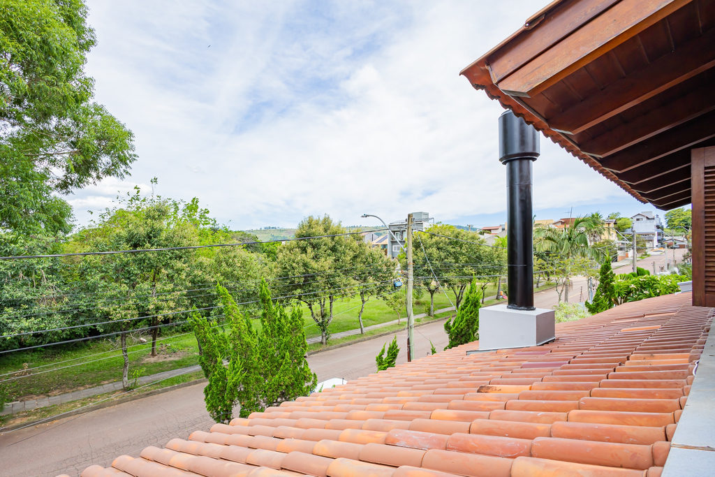 Casa para venda no bairro Jardim Itu em Porto Alegre