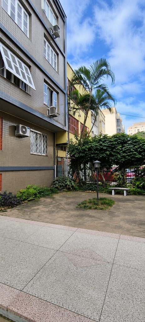 Apartamento para venda no bairro São João em Porto Alegre