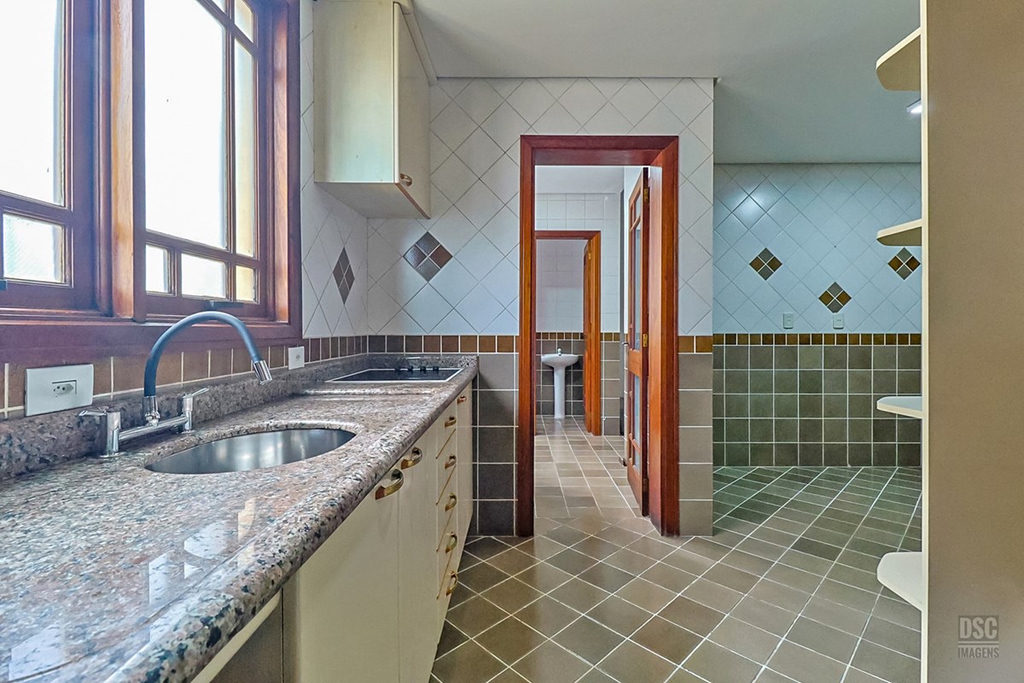 Cobertura Duplex para venda no bairro Jardim Lindóia em Porto Alegre