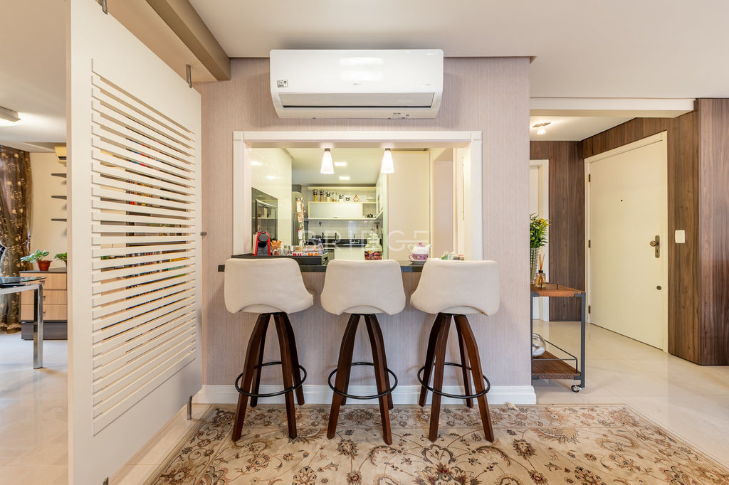 Apartamento para venda no bairro Mont Serrat em Porto Alegre