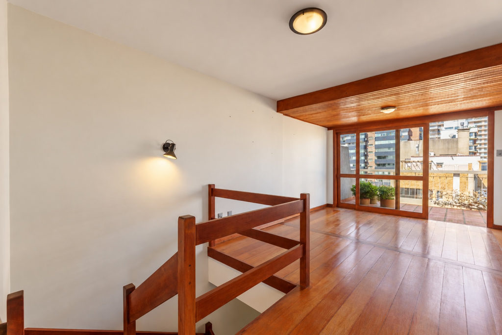 Cobertura Duplex para venda no bairro Mont Serrat em Porto Alegre