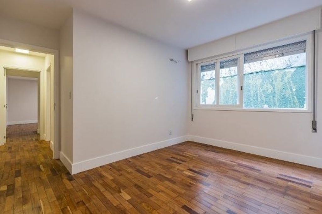 Apartamento para venda no bairro Floresta em Porto Alegre
