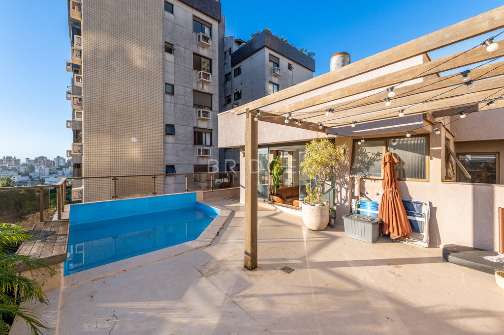 Cobertura Duplex para venda no bairro Mont Serrat em Porto Alegre