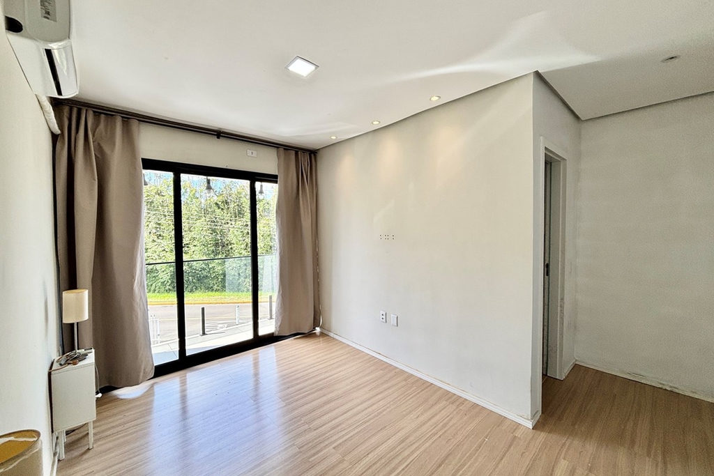 Casa para venda no bairro Califórnia em Nova Santa Rita