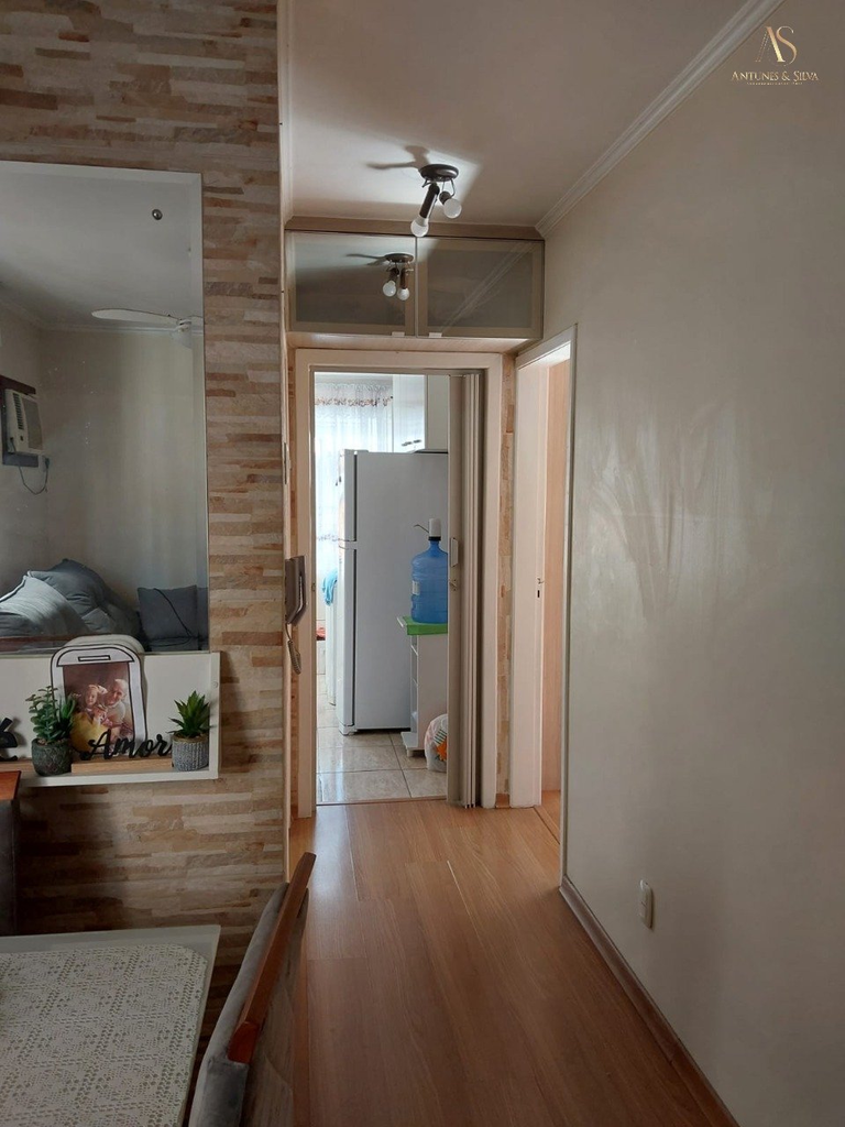 Apartamento para venda no bairro Vila Ipiranga em Porto Alegre