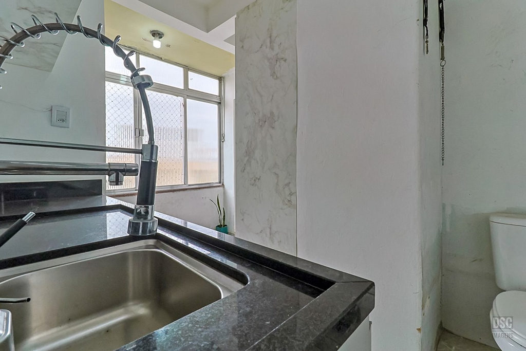 Apartamento para venda no bairro Santa Cecília em Porto Alegre