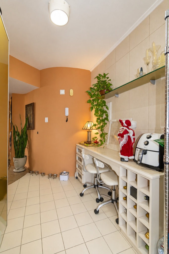 Apartamento para venda no bairro Rio Branco em Porto Alegre
