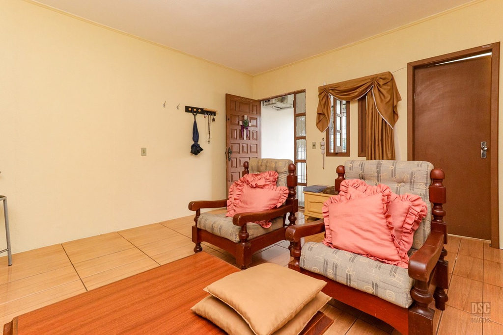 Casa para venda no bairro Vila Jardim em Porto Alegre