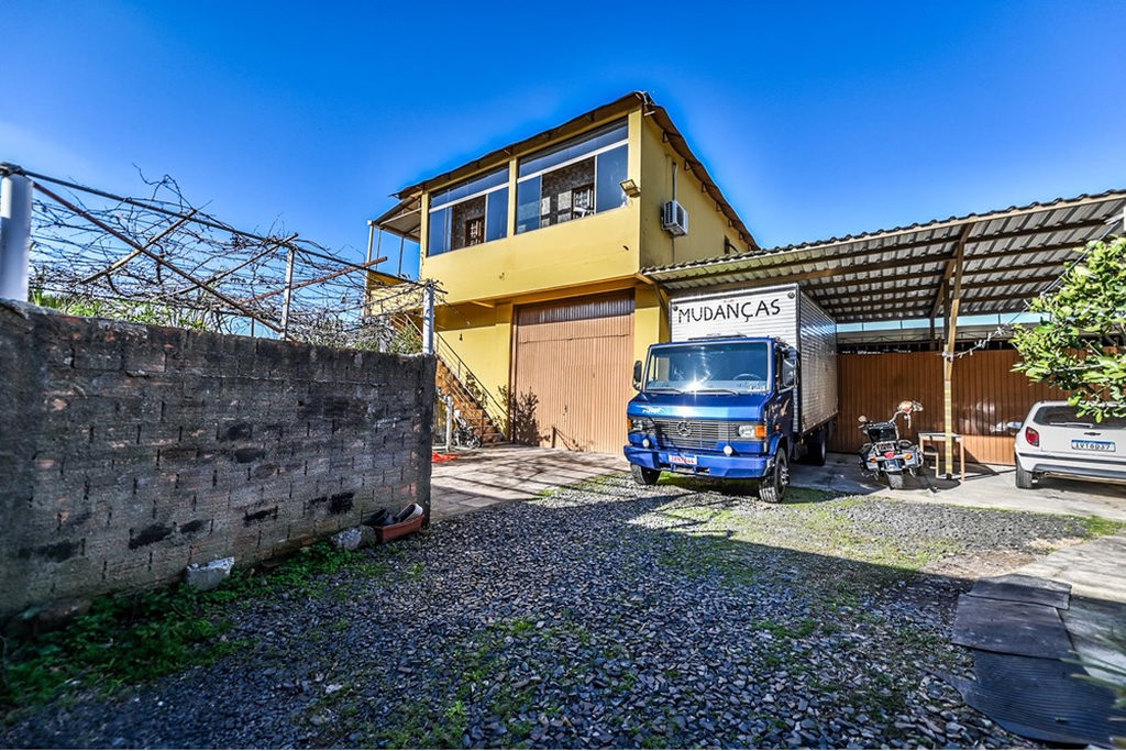 Casa para venda no bairro Agronomia em Porto Alegre