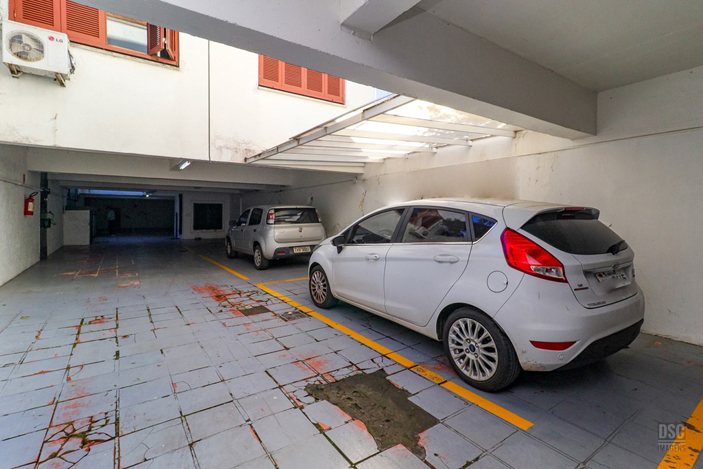 Apartamento para venda no bairro Auxiliadora em Porto Alegre