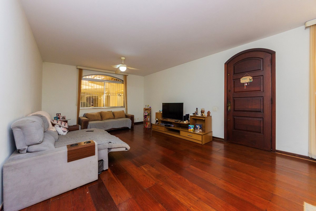 Casa de 4 quartos, 336m² no bairro Chácara Santo Antônio (Zona Sul), em São Paulo | Eu Corretor