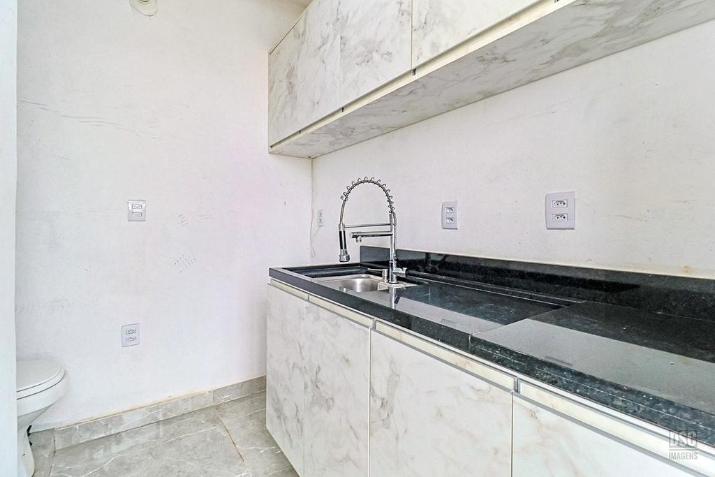Apartamento para venda no bairro Santa Cecília em Porto Alegre