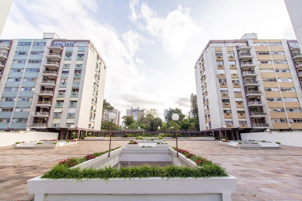 Apartamento para venda no bairro Jardim Lindóia em Porto Alegre