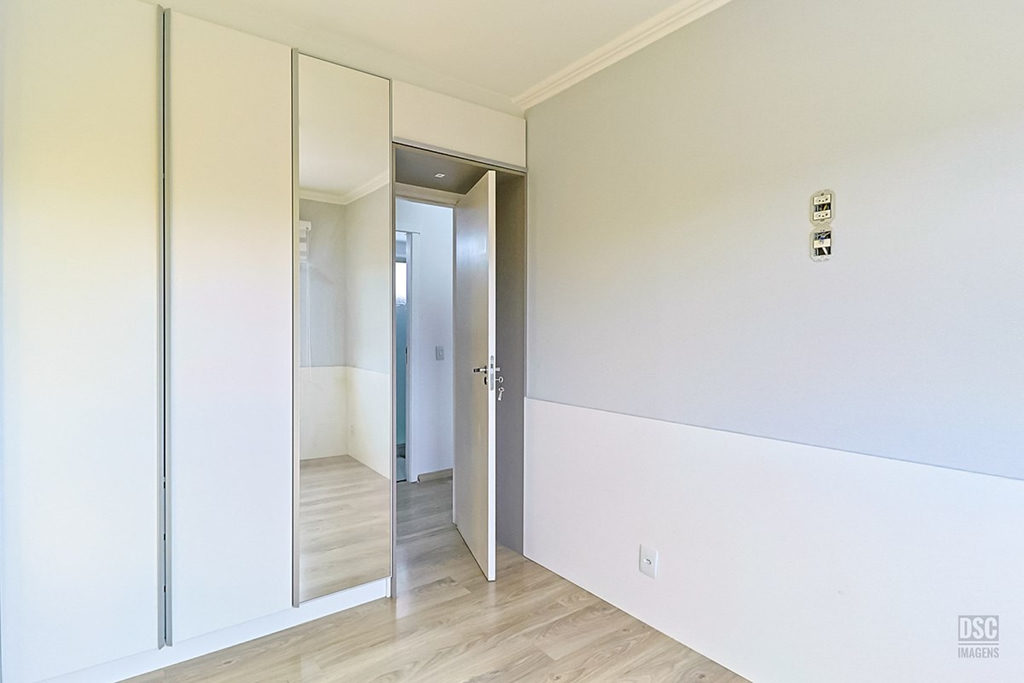 Apartamento para venda no bairro Vila Ipiranga em Porto Alegre