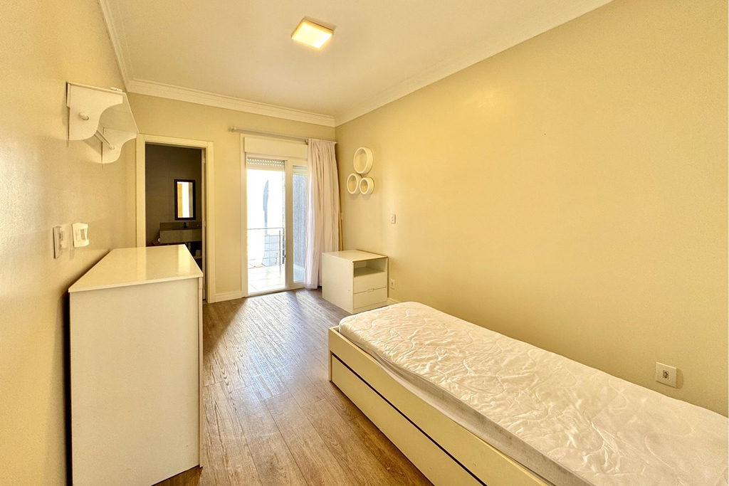Casa para venda no bairro Estância Velha em Canoas