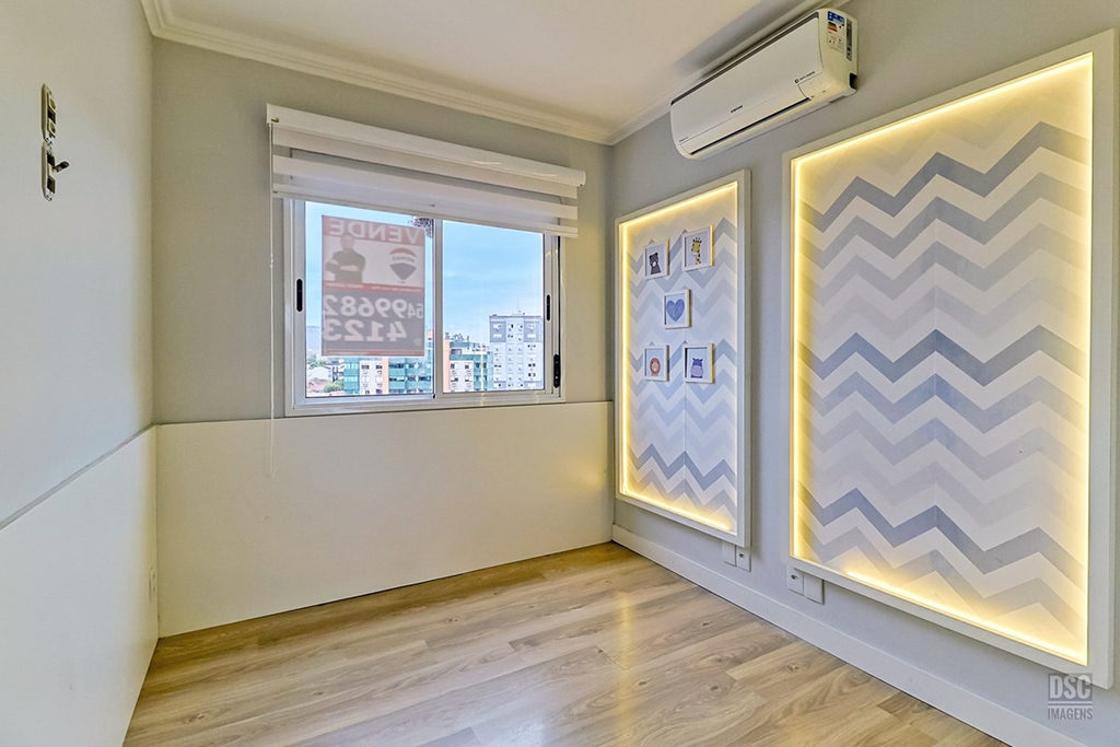Apartamento para venda no bairro Vila Ipiranga em Porto Alegre