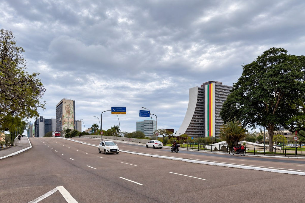 Apartamento para venda no bairro Centro Histórico em Porto Alegre