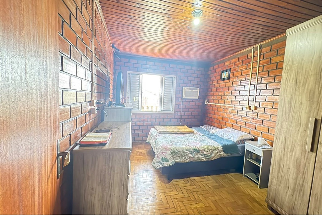 Casa para venda no bairro Rio Branco em Canoas