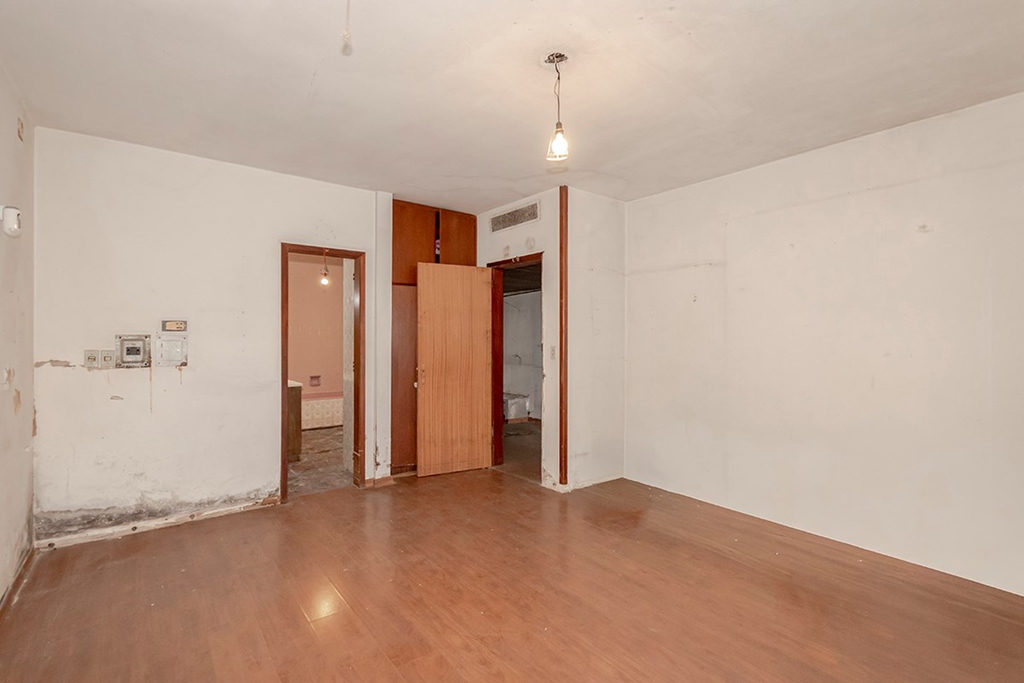 Casa para venda no bairro Floresta em Porto Alegre