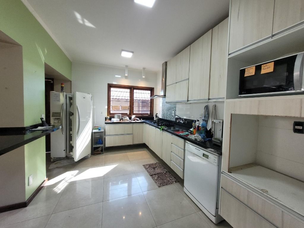 Casa para venda no bairro Petrópolis em Porto Alegre