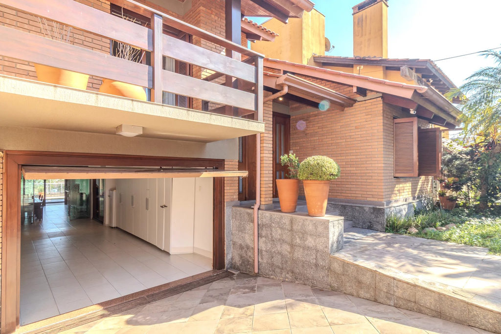 Casa para venda no bairro Jardim São Pedro em Porto Alegre